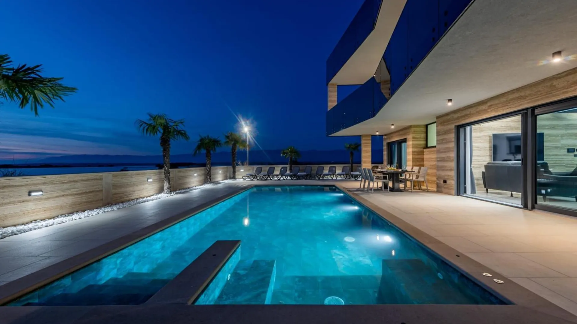 Crowonder Villa Travera 2 With Heated Swimming Pool - Crowonder Luxury Rent Privlaka   Privlaka (Zadar)